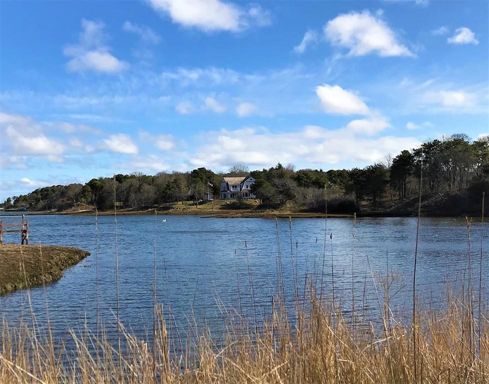 73 Rowland Drive - Photo 1