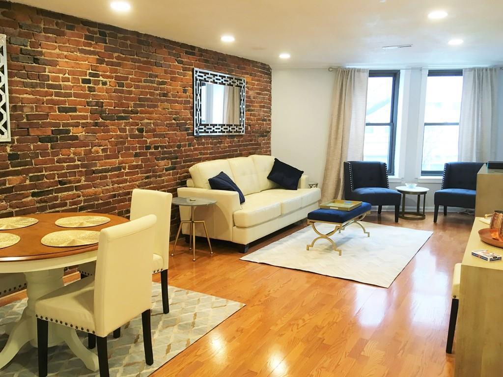 386 Commercial Street - Photo 1