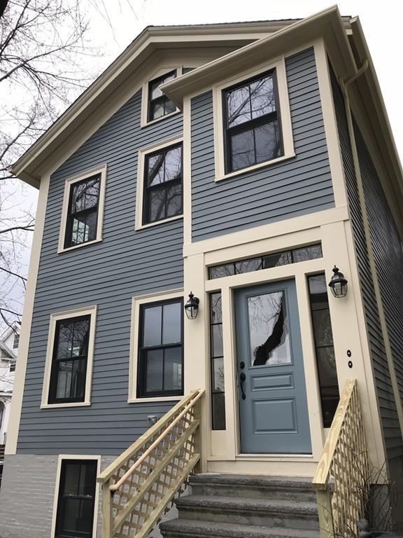 156 Hampshire - Photo 1