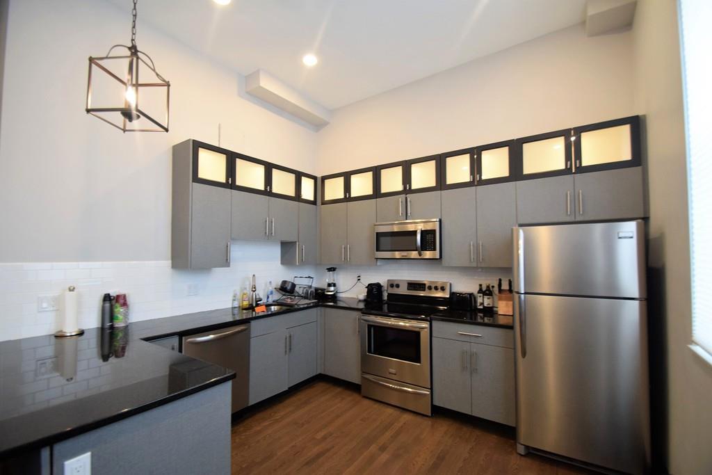 444 Western Ave - Photo 1