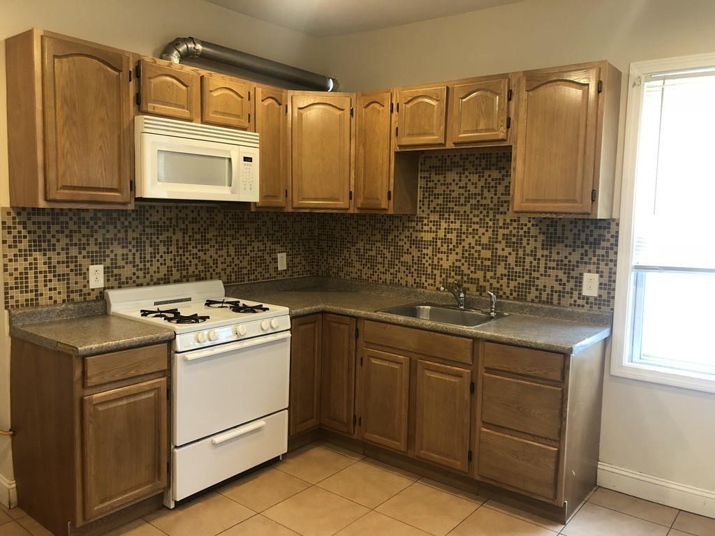 88 Draper St. - Photo 1