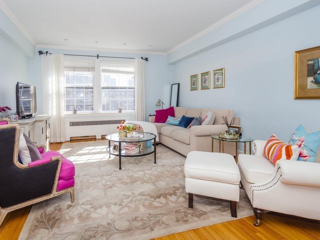 280 Beacon St - Photo 1