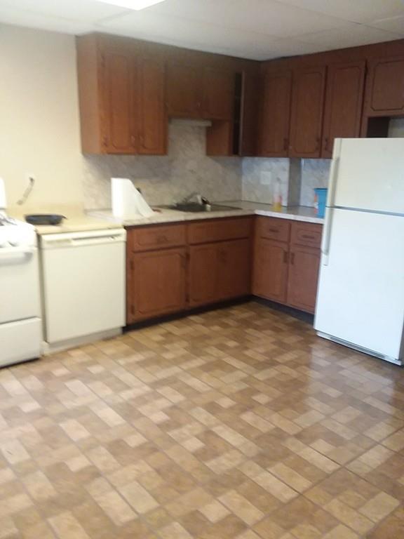 185 Marion - Photo 1