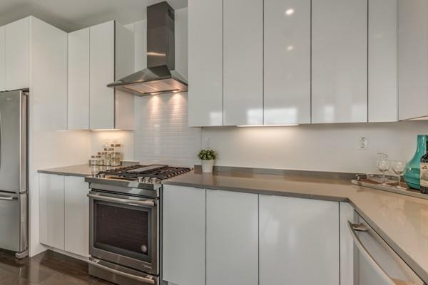2 West 6th - Photo 1