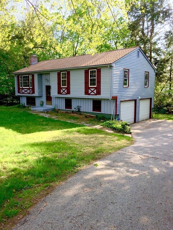 64 Lotus Ave - Photo 1