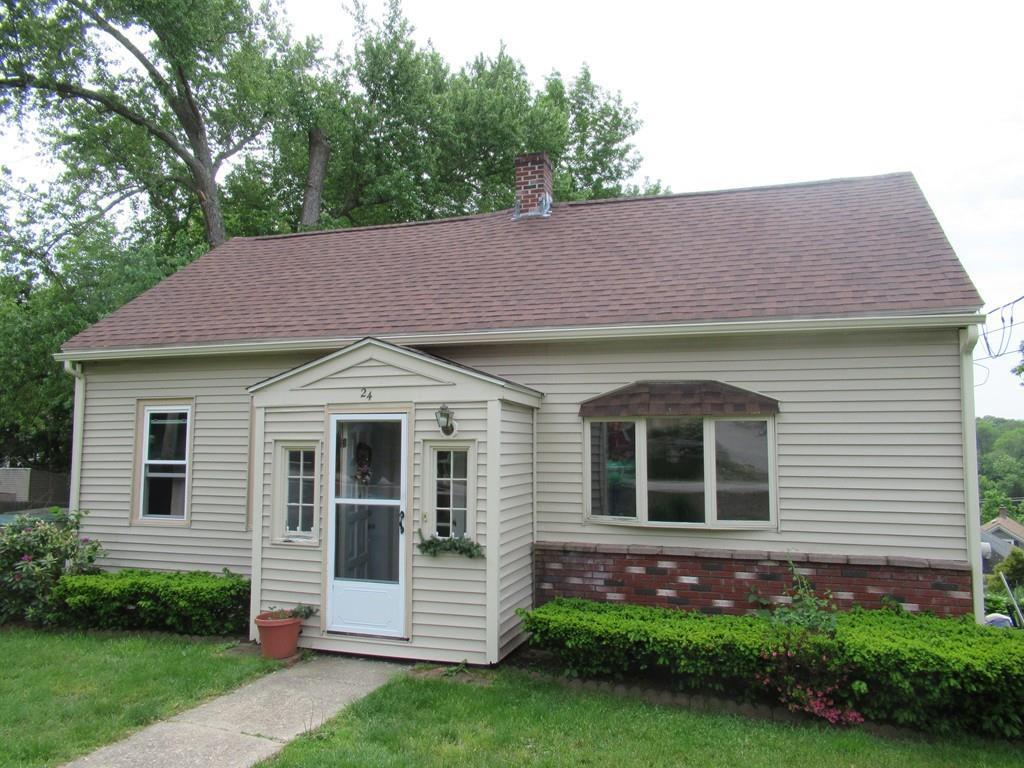 24 Lincoln St - Photo 1