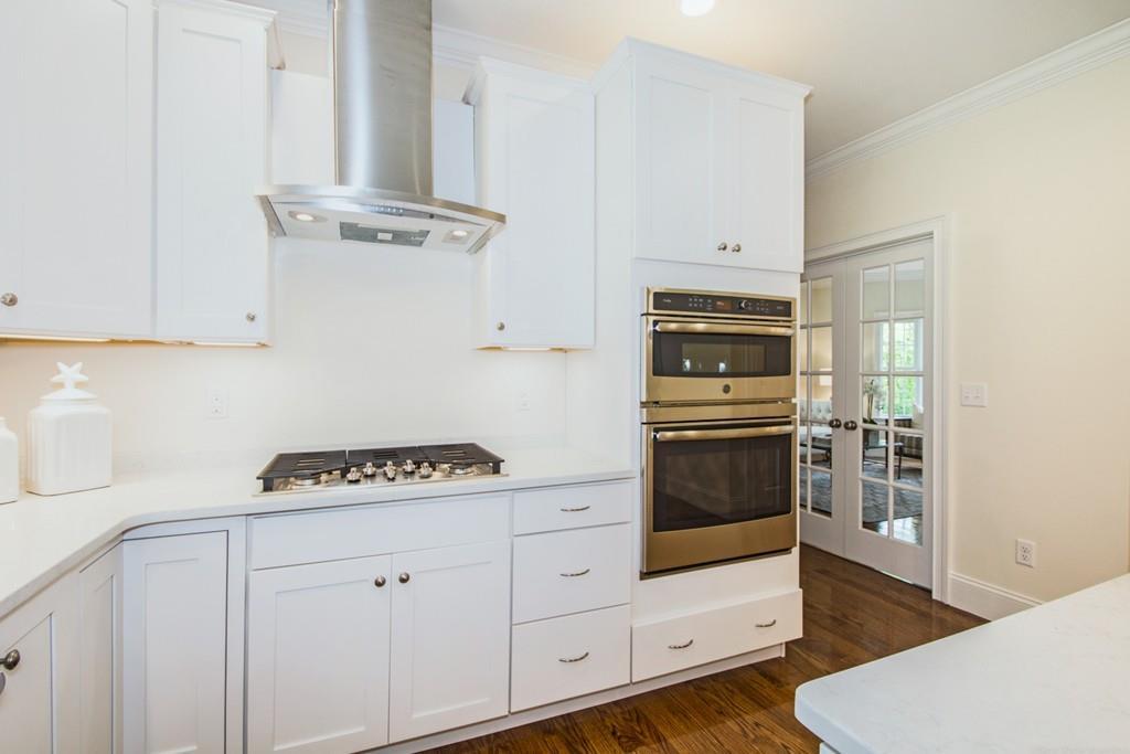 2 John Powers Lane - Photo 1