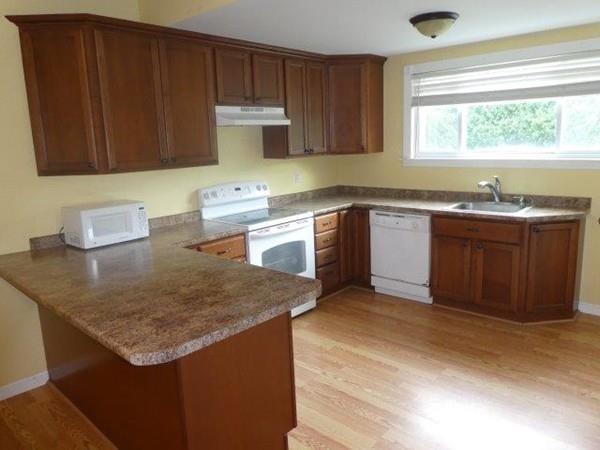 43 Willow Ave - Photo 1