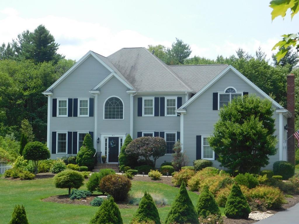 43 Magnolia Lane - Photo 1