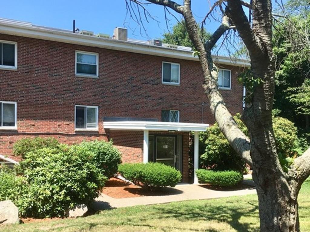 211 West St - Photo 1