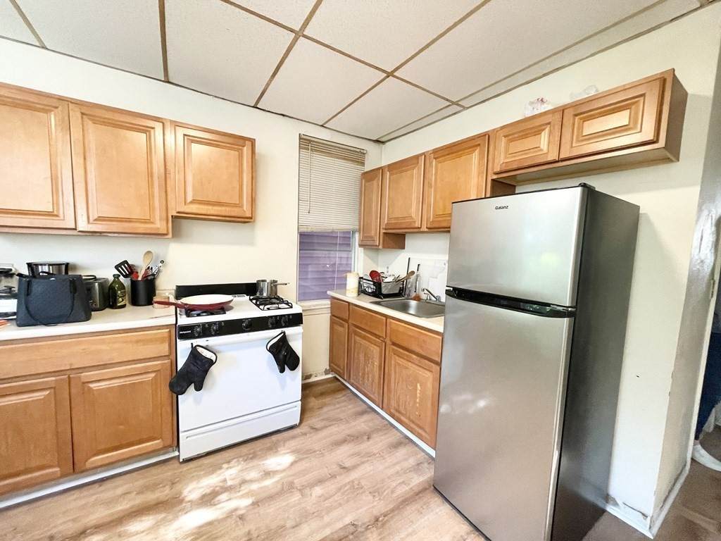 1572 Tremont Street - Photo 1