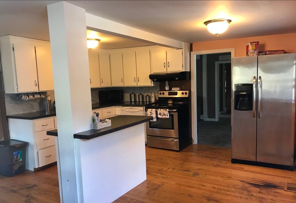 70 Temple St - Photo 1