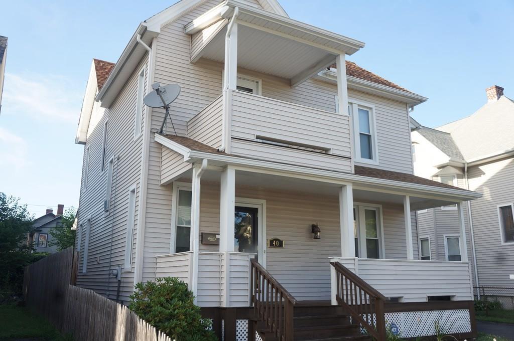 40 Hawthorne St - Photo 1