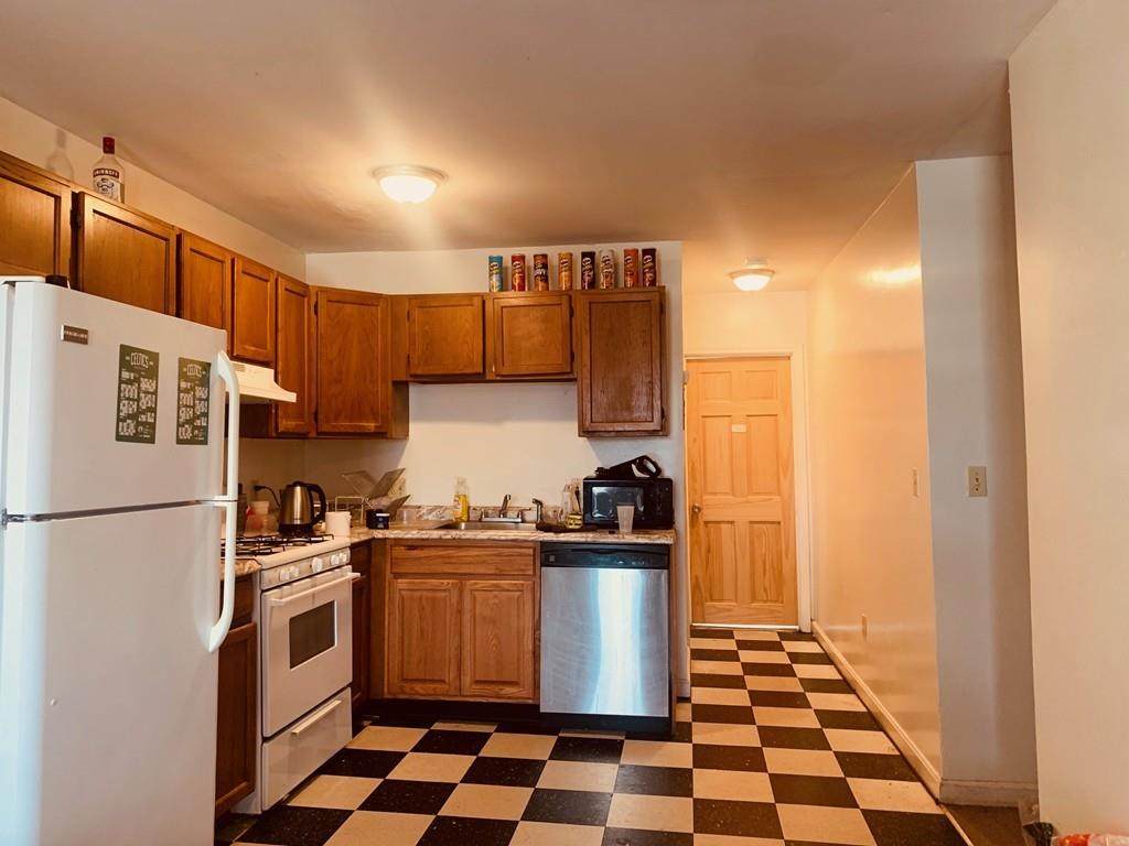 96 Hammond Street - Photo 1