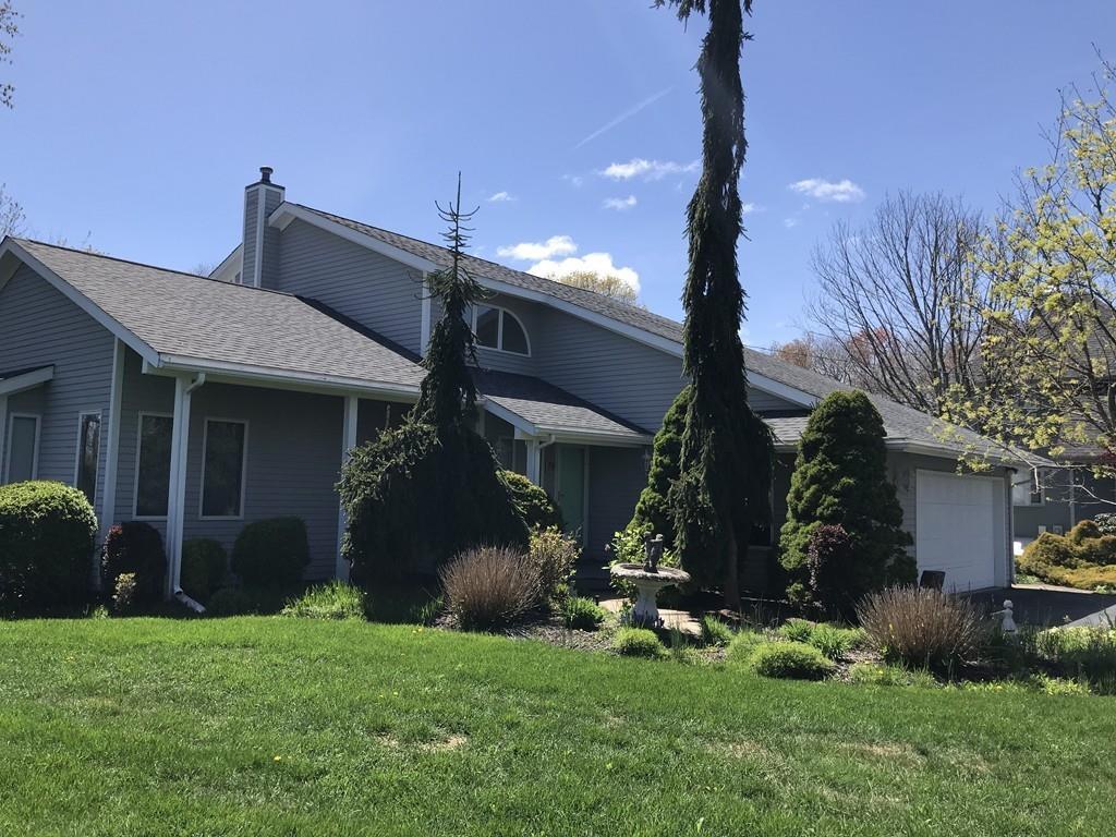 115 Kelly Dr - Photo 1