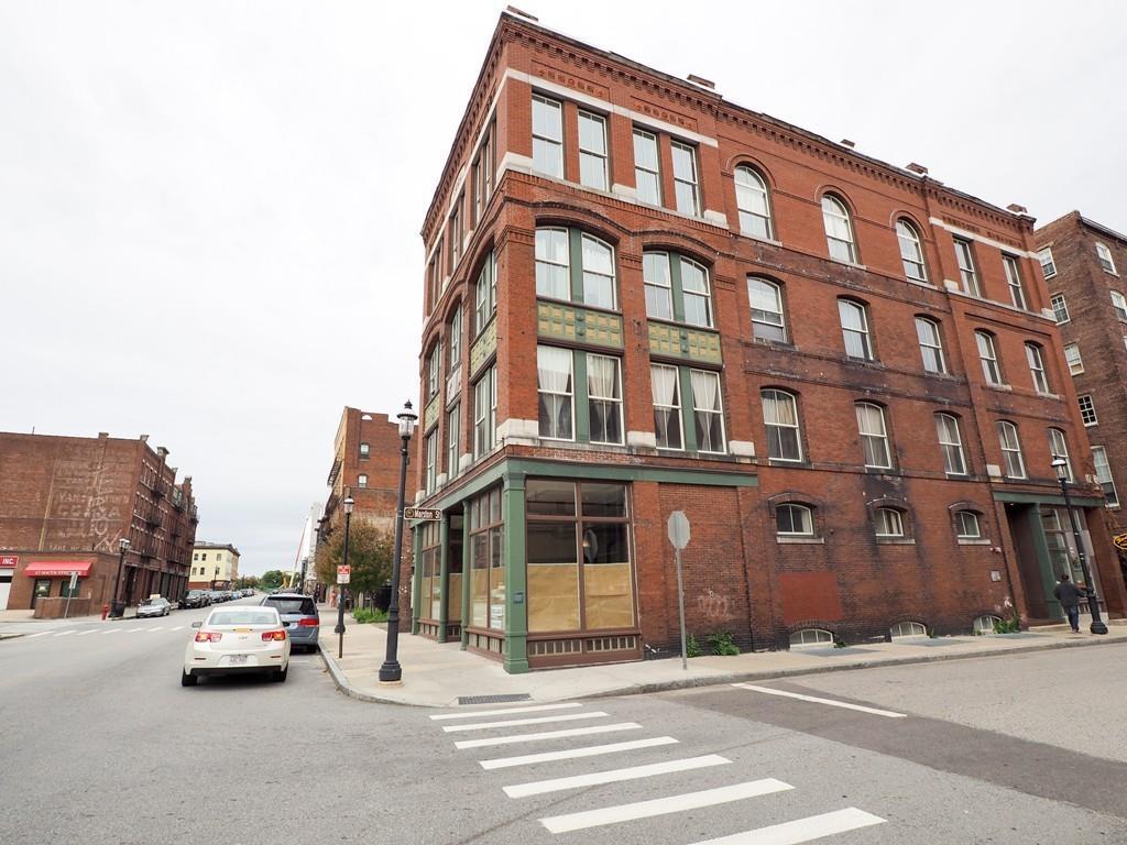 155 Middlesex Street - Photo 1