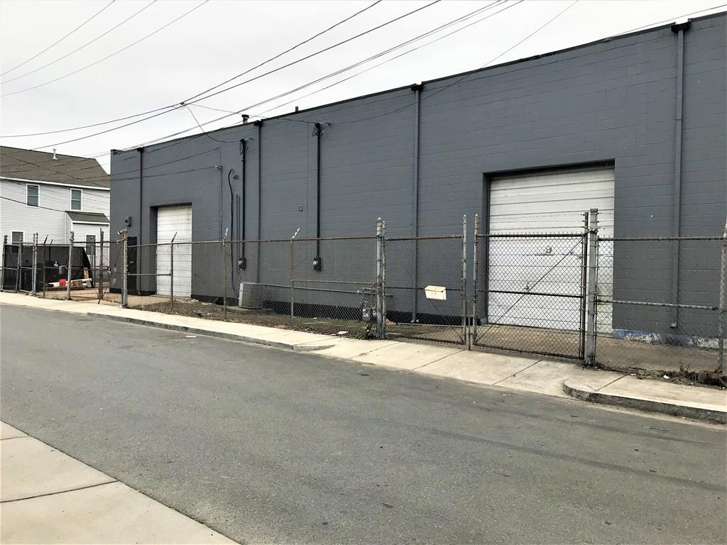 1 Hadley Ct - Photo 1