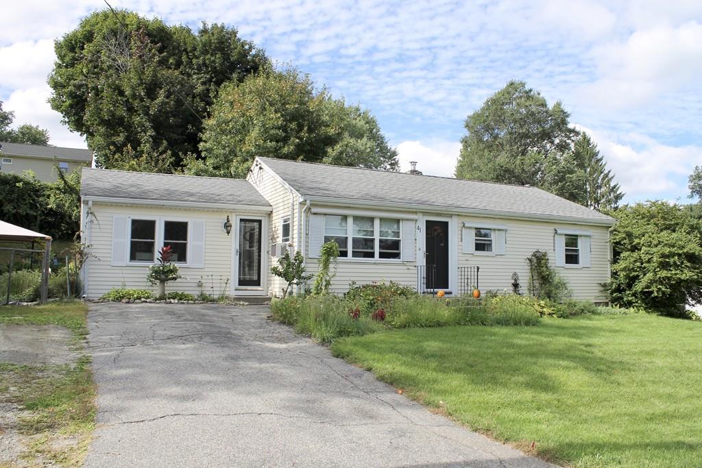 41 Shrine Ave - Photo 1