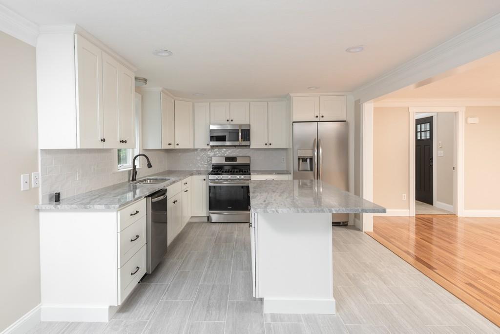 48 Shallow Pond Lane - Photo 1
