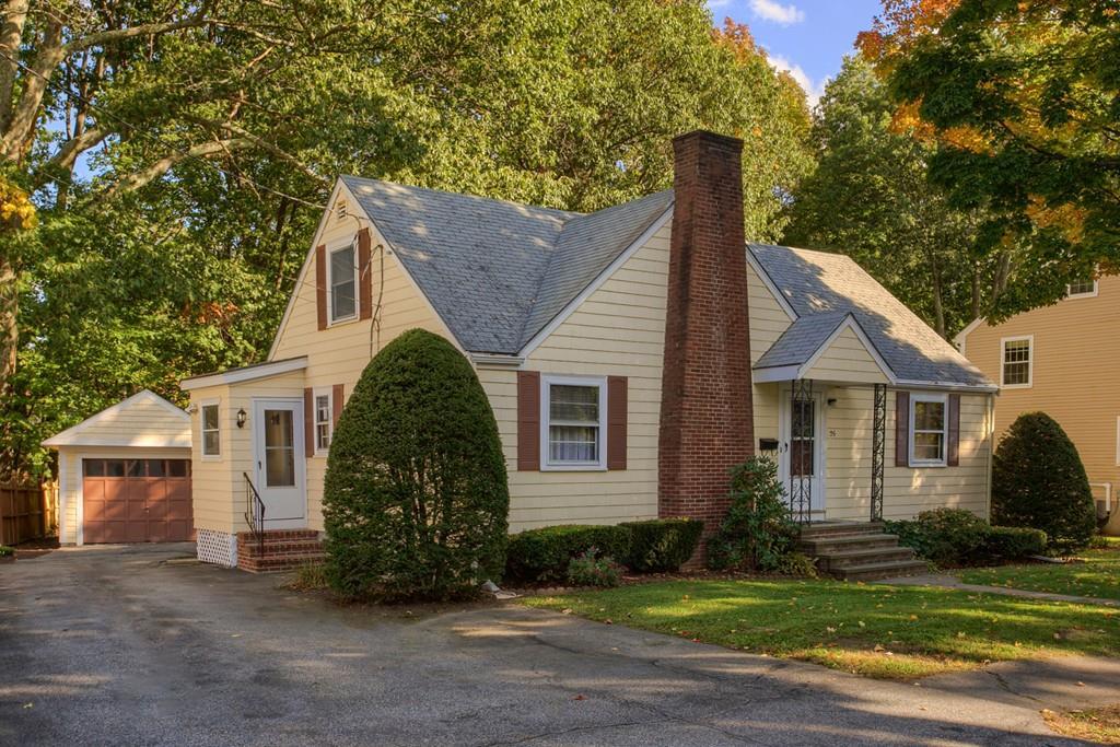 25 Cape Cod Ave - Photo 1