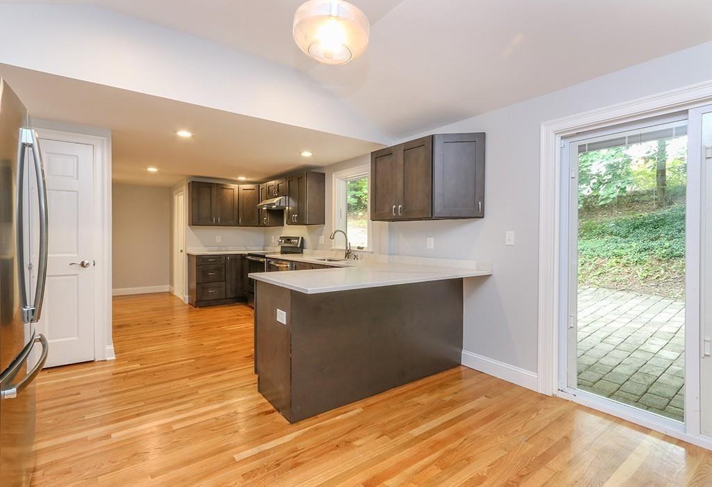 8 Dayton Ave - Photo 1