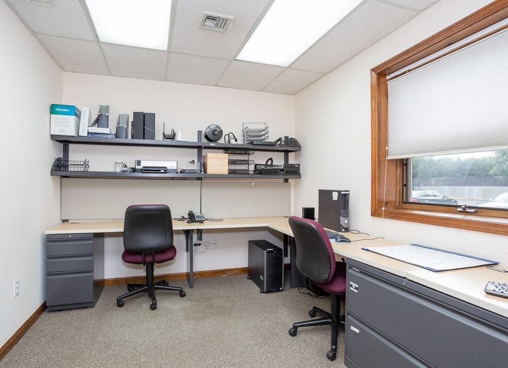 48 E Silver St - Photo 1