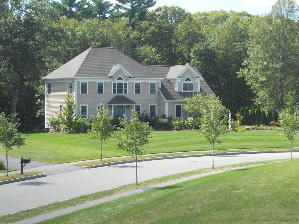 136 Washington St - Photo 1