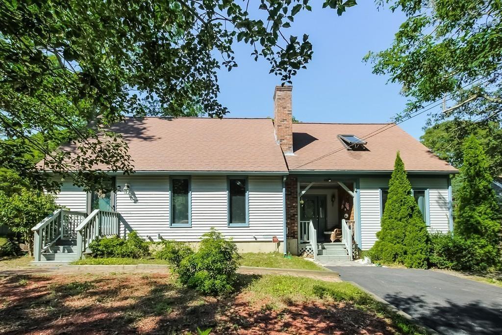 49 Ashumet Ave - Photo 1