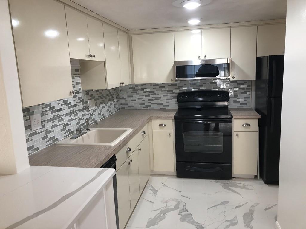 585 Revere Beach Pkwy - Photo 1