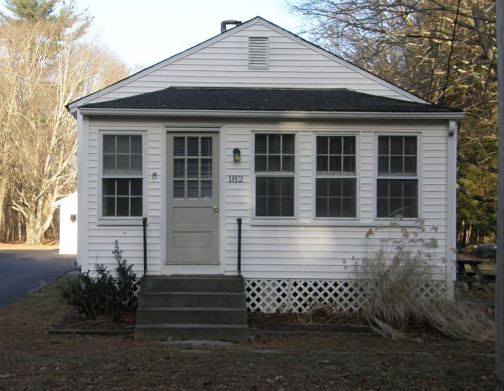182 Gilbert St - Photo 1