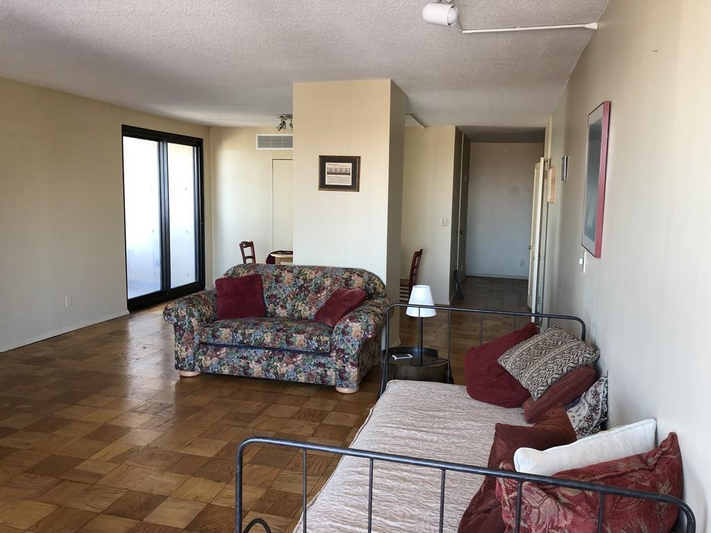 65 East India Row - Photo 1