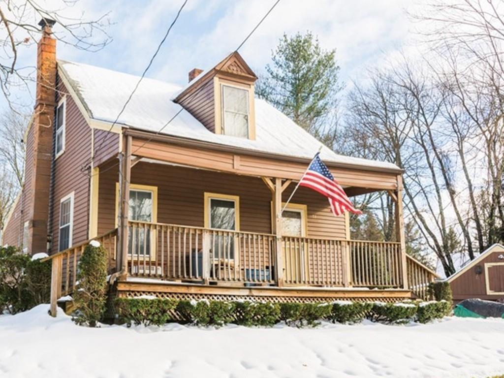 53 Hawthorne St - Photo 1