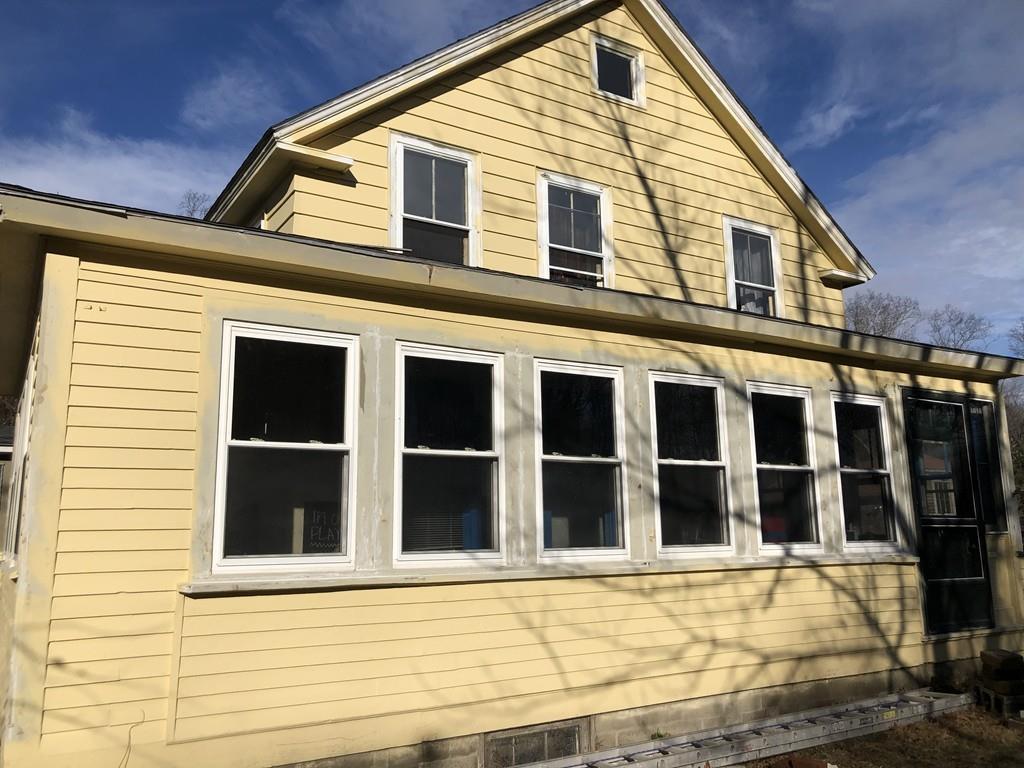 500 W Main St - Photo 1