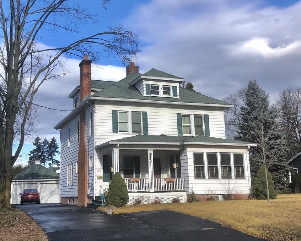 26 Beauchamp Ter. - Photo 1
