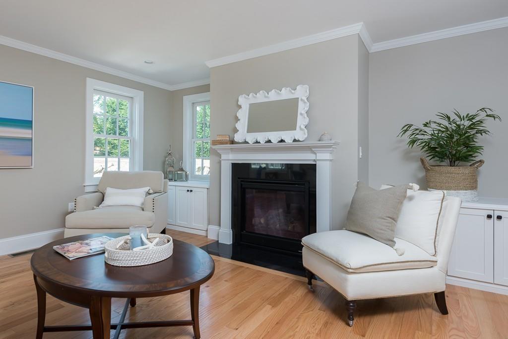 5 Damon Farm Way - Photo 1