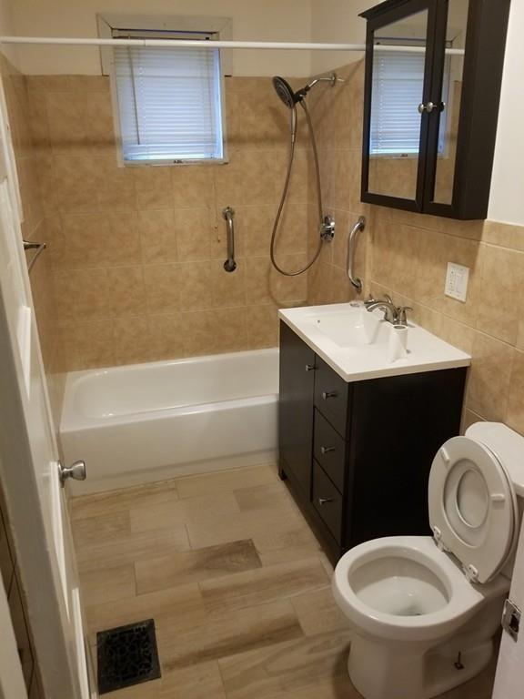 39 Kenberma Road - Photo 1