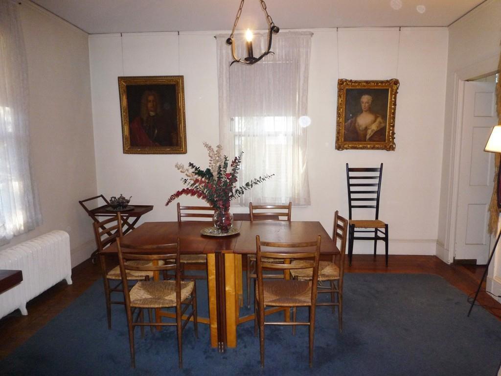 383 Broadway - Photo 1