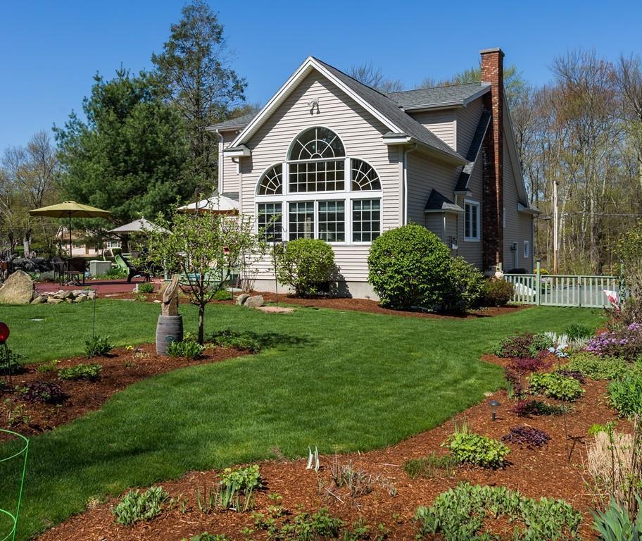31 Bennett Rd - Photo 1
