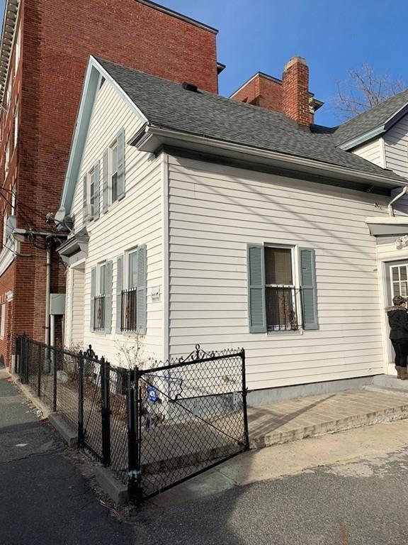 115 Union St - Photo 1