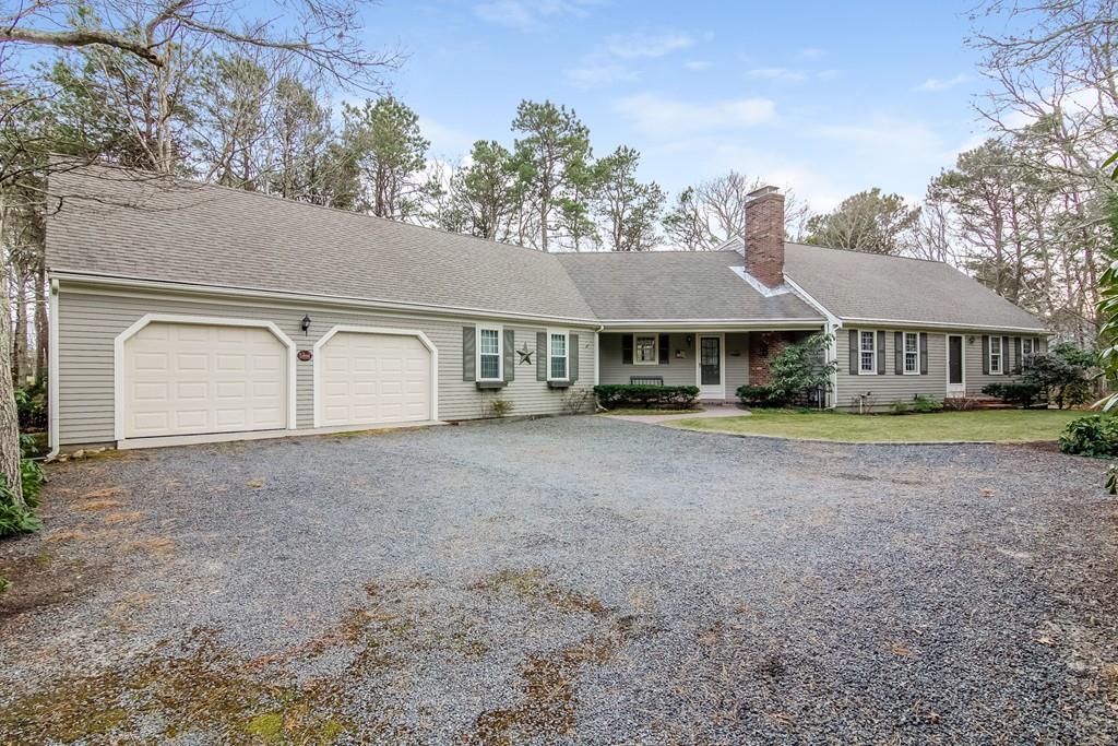 91 Calvin Drive - Photo 1