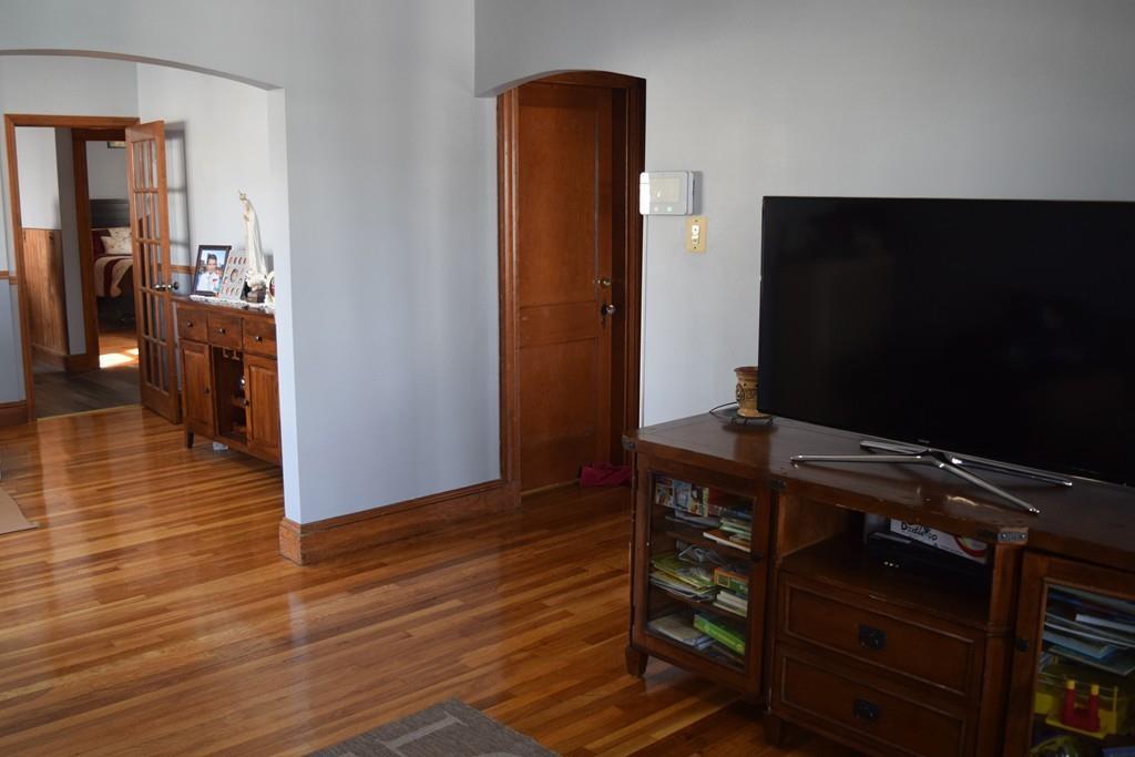 15 Crest Hill Rd - Photo 1