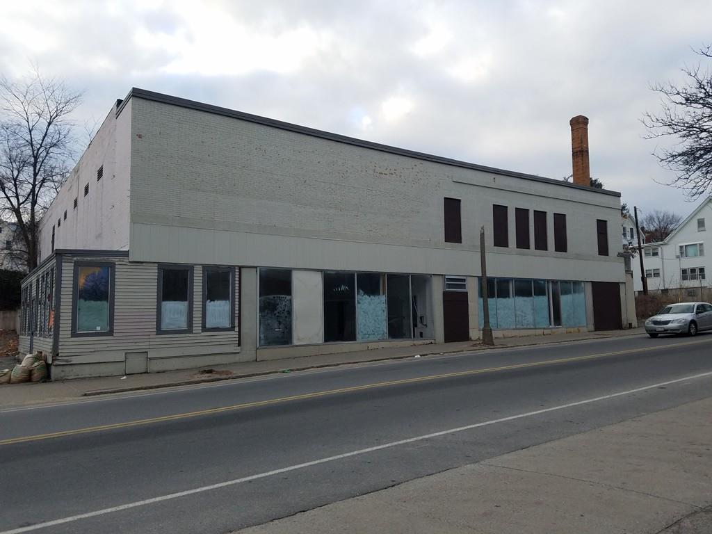 325 Water St - Photo 1