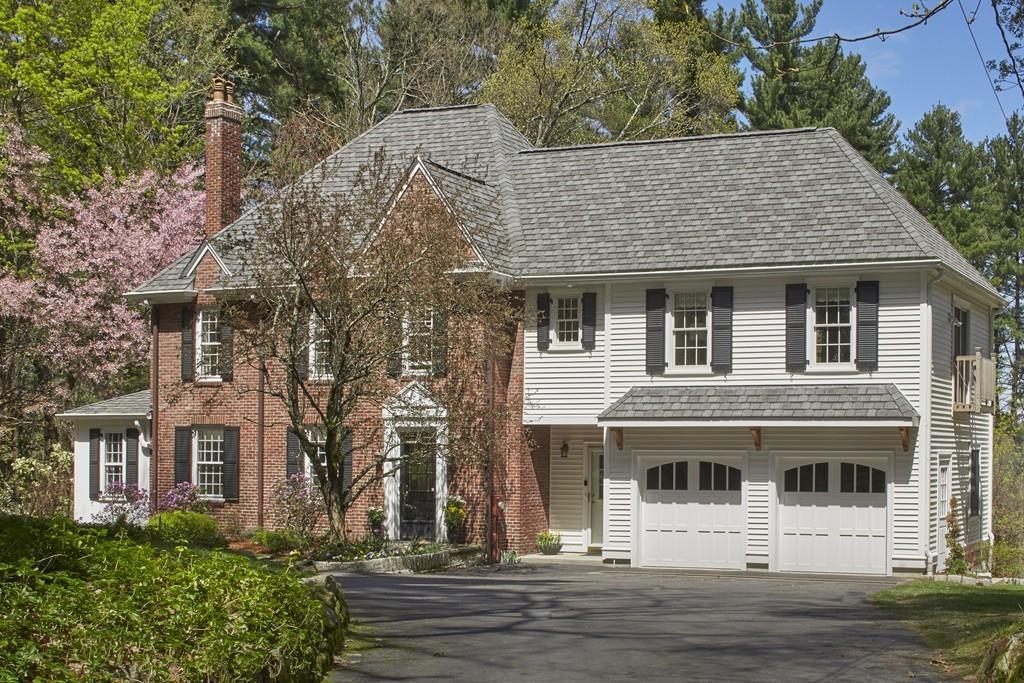 154 Newton St - Photo 1