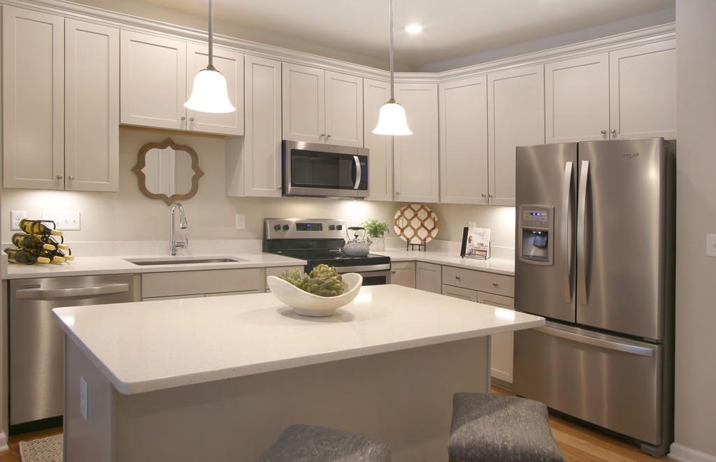 130 University Ave (Unit 1405) - Photo 1