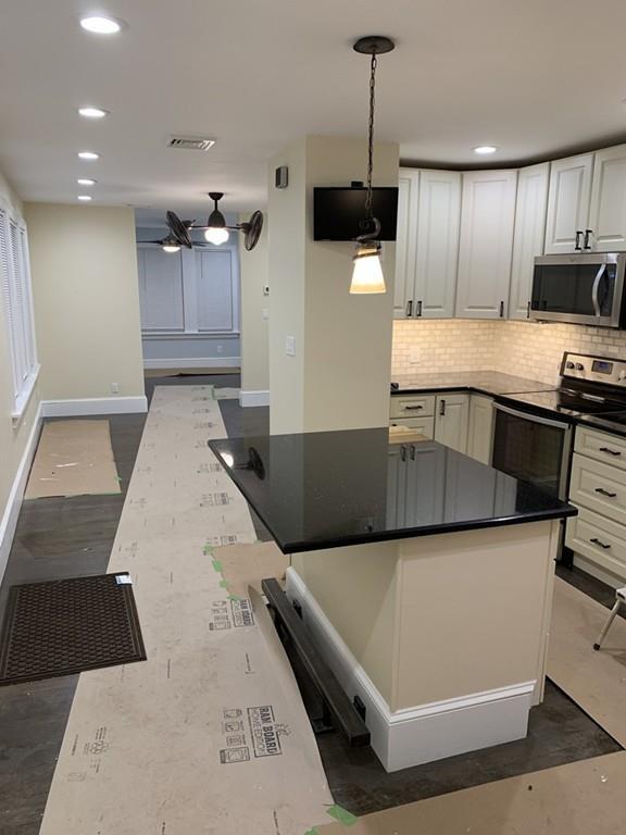 36 Clarence St - Photo 1
