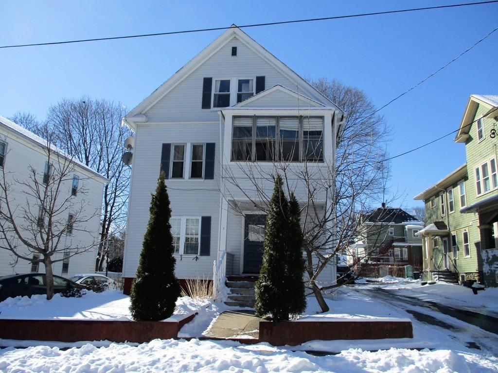 7 Henderson Avenue - Photo 1