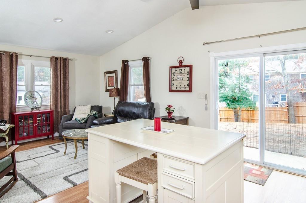 6 Parker Dr - Photo 1