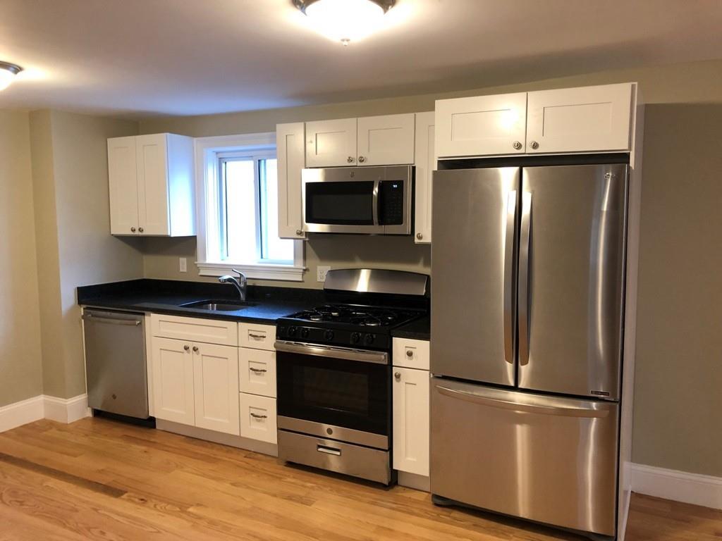 69 Parker St - Photo 1