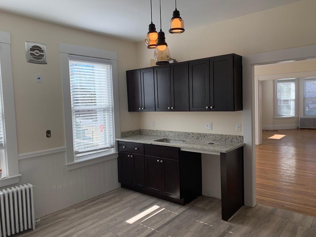 14 Lincoln Street - Photo 1