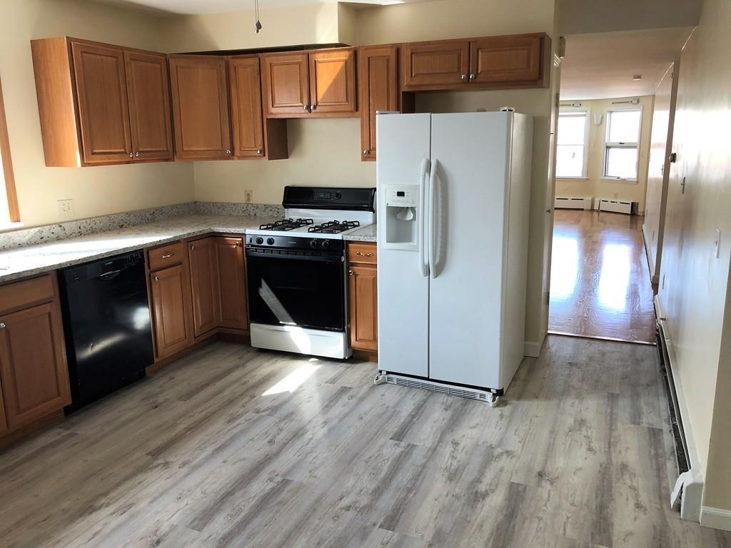 7-9 Elliot Street - Photo 1
